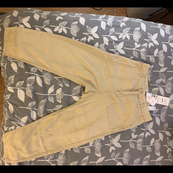Khaki baggy style pants - Picture 2 of 5